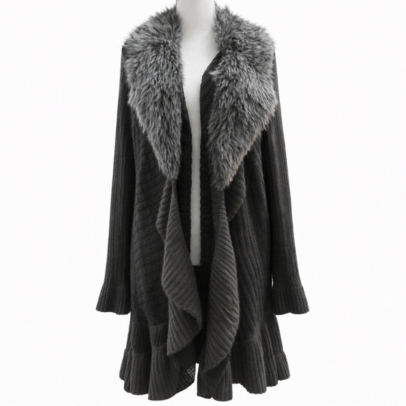 Dressbarn Black Faux Fur open cardigan sweater 18 20 waterfall black grey - Picture 2 of 7